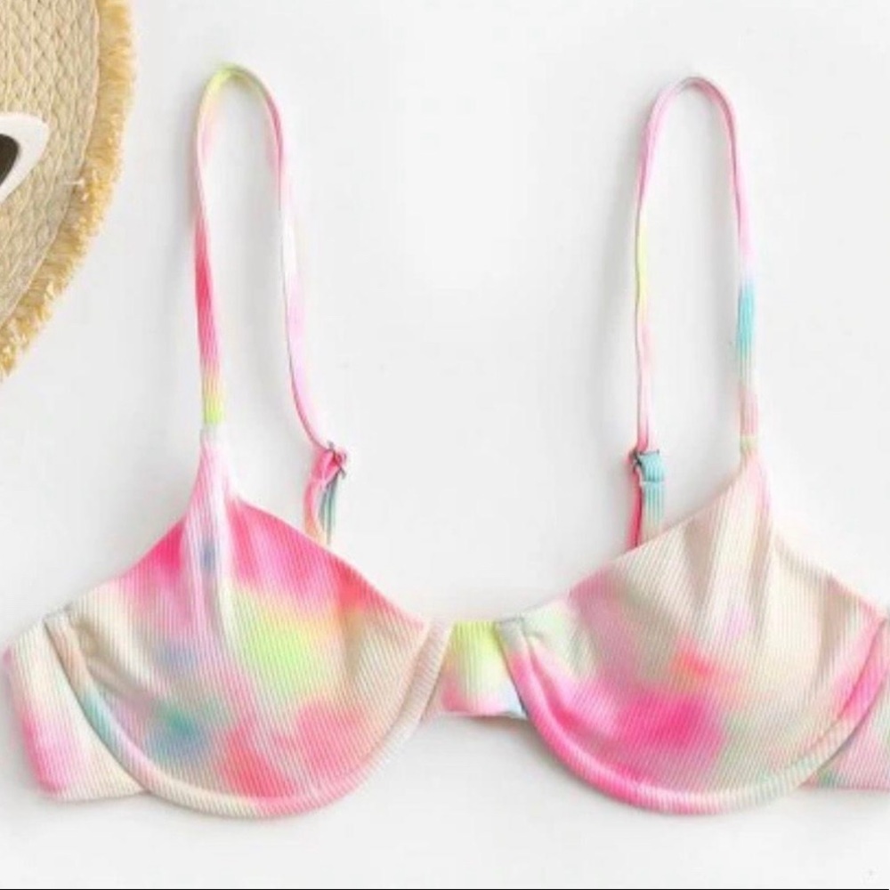 Zaful bikini top: new with tag